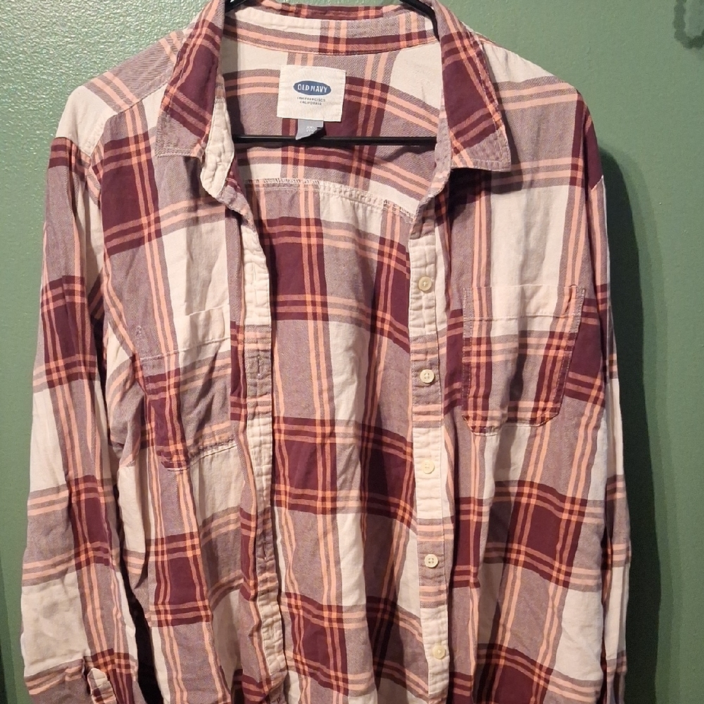 Old Navy Plaid Button-Up Shirt